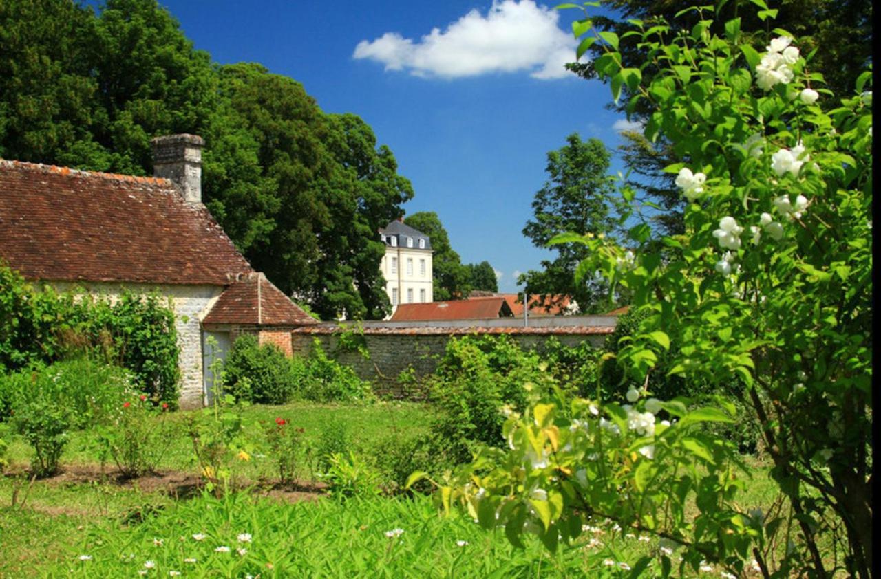 Maison Charmante A Ri Avec Jardin Et Terrasse Villa Ri Esterno foto